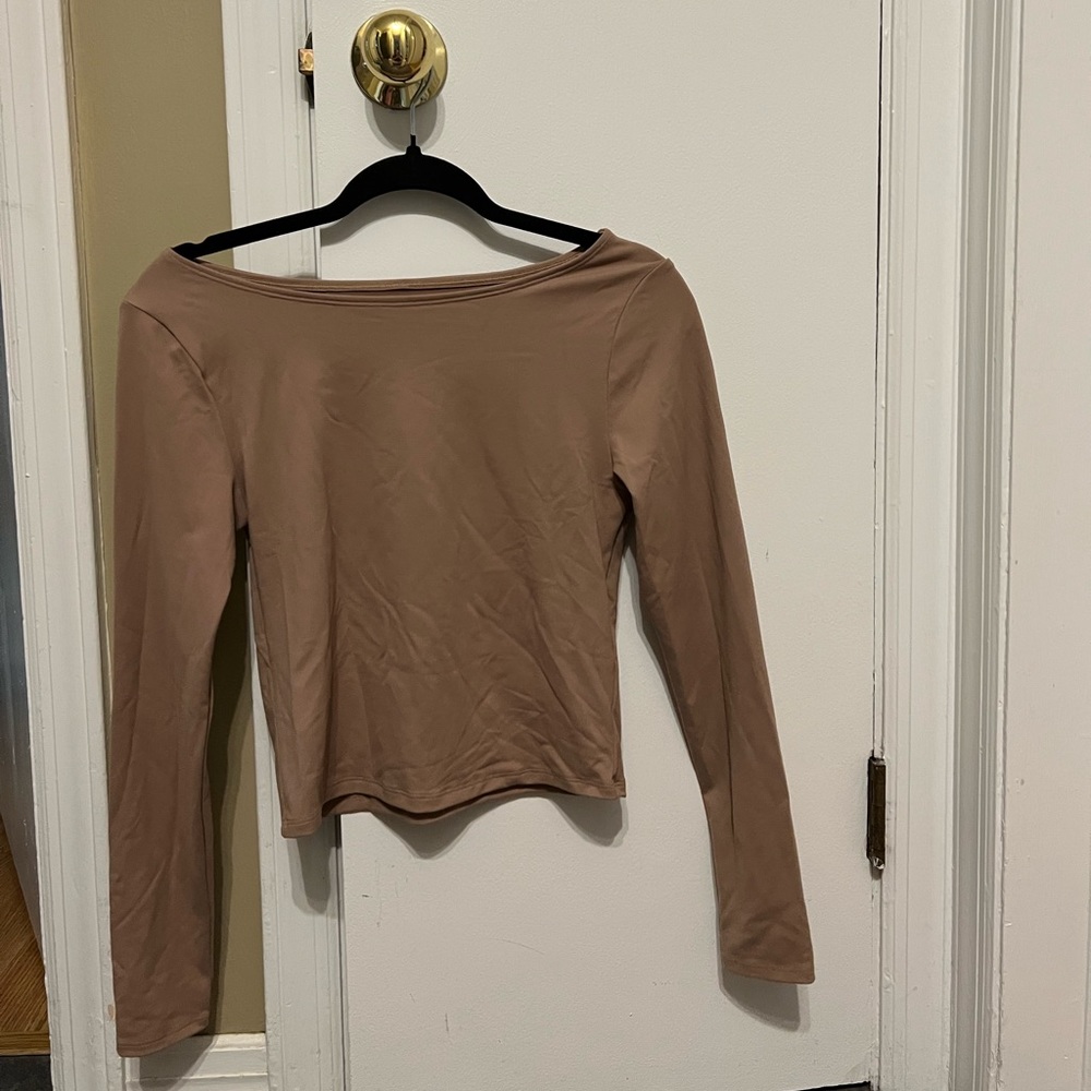 Abercrombie tan long sleeve